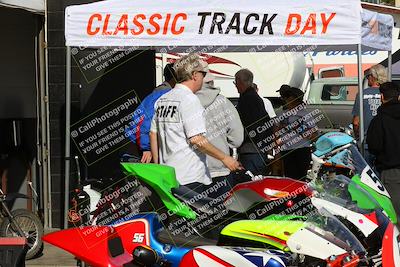 media/Apr-15-2023-Classic Track Day (Sat) [[11c4616f17]]/Around the Pits/